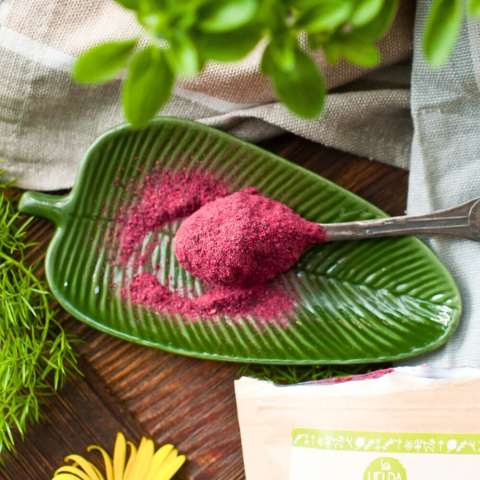 ŁYŻKA SMAKU TRUSKAWKA BURAK JEŻYNA BIO 40 g HELPA