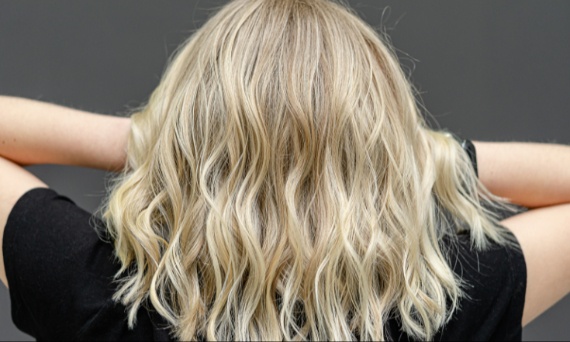 Czy sok z cytryny niszczy włosy?