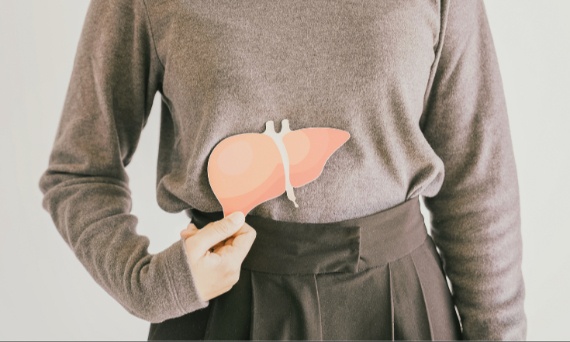 Jakie są przyczyny stłuszczenia wątroby?